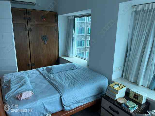West Kowloon - Sorrento 05