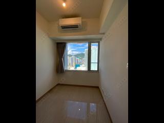Cheung Sha Wan - The Sterling Phase 2 The Sterling II Tower 5A 04