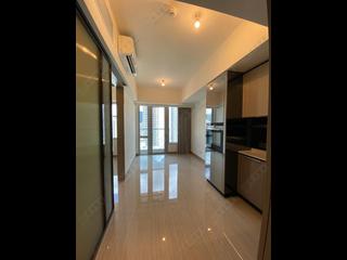 Cheung Sha Wan - The Sterling Phase 2 The Sterling II Tower 5A 05