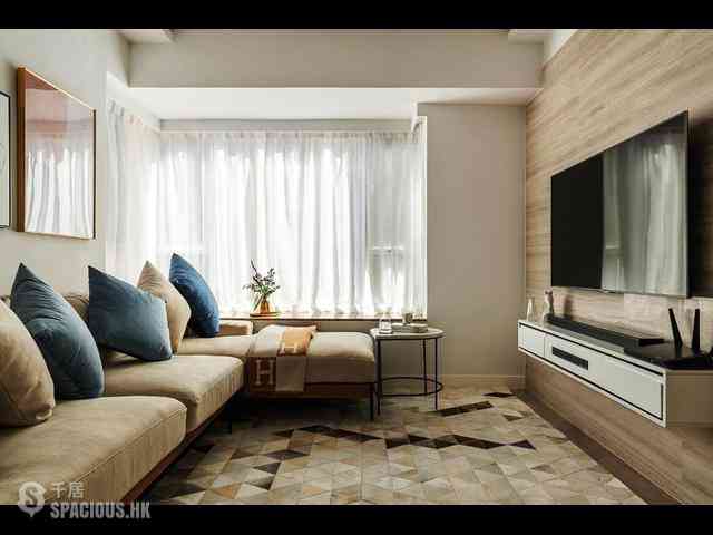 Mid Levels Central - Hillsborough Court 01