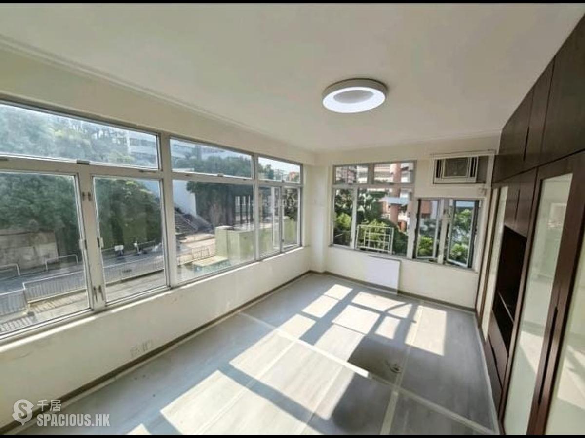 Braemar Hill - Oxford Court Block 2 01