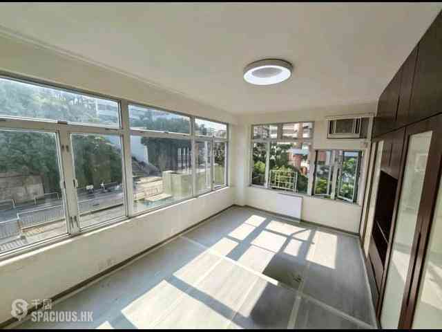 Braemar Hill - Oxford Court Block 2 01