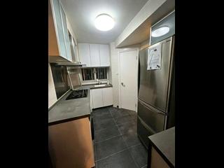 Braemar Hill - Oxford Court Block 2 05
