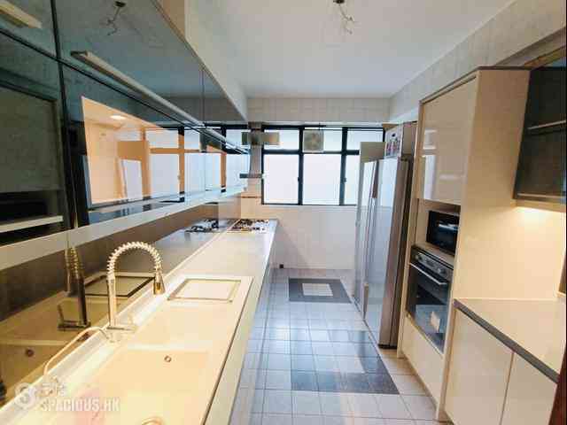 Mid Levels Central - Clovelly Court 12
