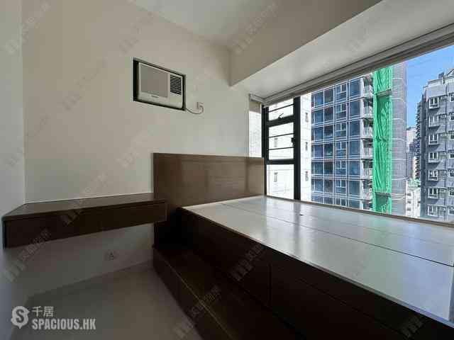 Wan Chai - Yanville 06