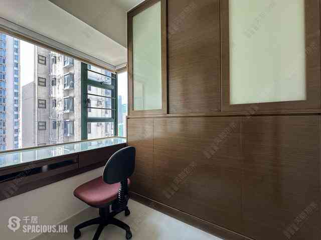 Wan Chai - Yanville 07