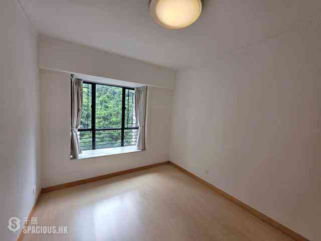 Mid Levels Central - Clovelly Court Block 2 09
