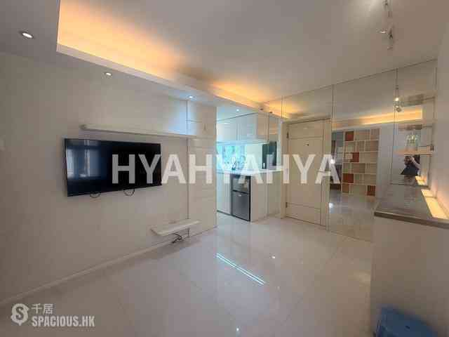 Kennedy Town - Tai Hong Building 01