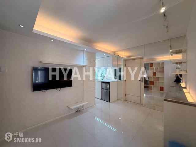 Kennedy Town - Tai Hong Building 08