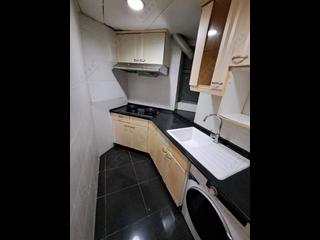 Tai Kok Tsui - Park Avenue Phase 1 Block 9 04
