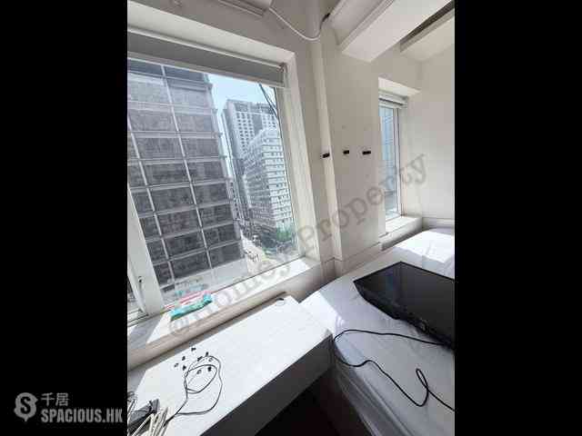 Tsim Sha Tsui - Mirador Mansion 05