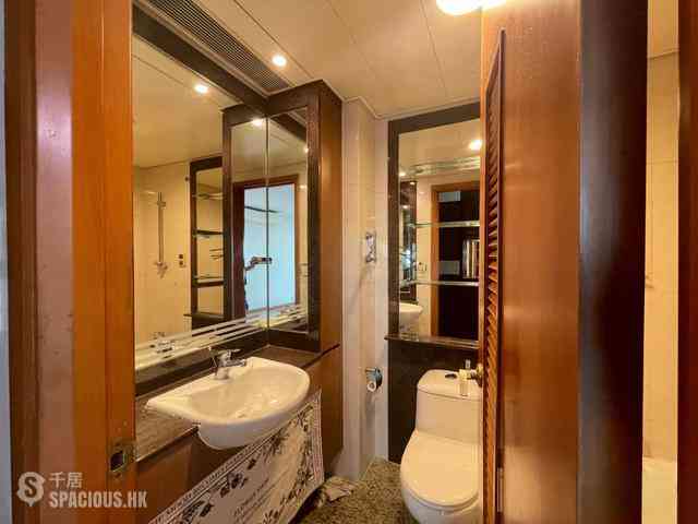 Tseung Kwan O - The Grandiose Block 3 07