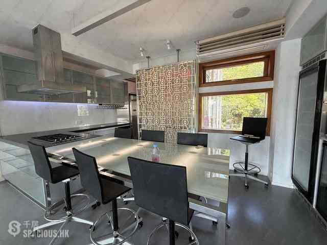 Pok Fu Lam - Fulham Garden 01