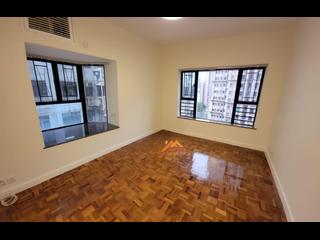 Mid Levels Central - Flourish Court 03