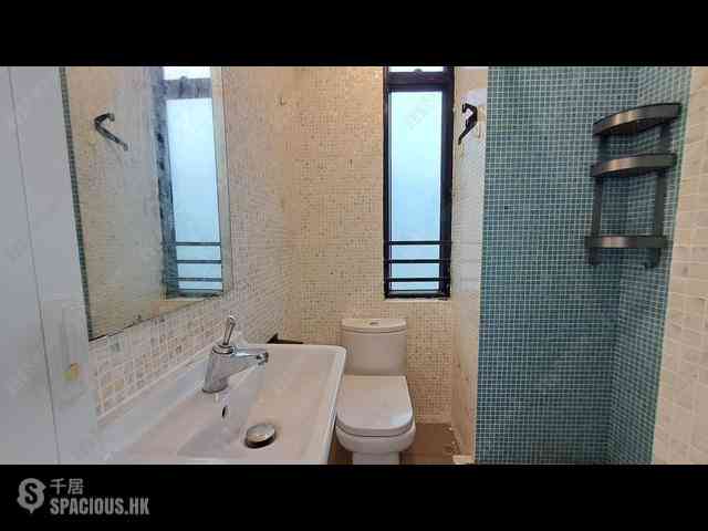 Repulse Bay - 37, Repulse Bay Road 11