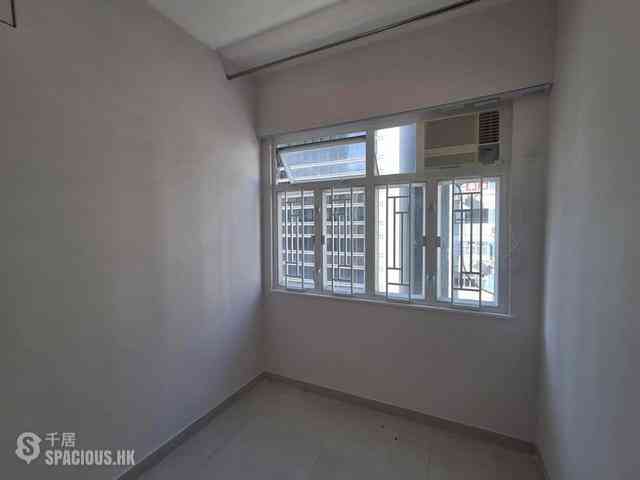 Quarry Bay - Bo Fung Gardens Block A 04