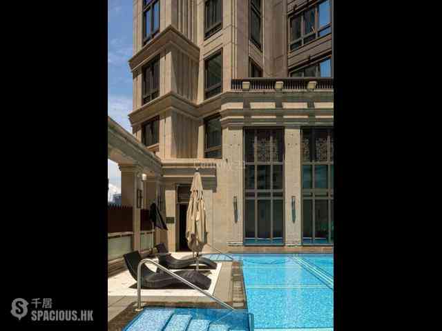 Mid Levels Central - 3, MacDonnell Road 08