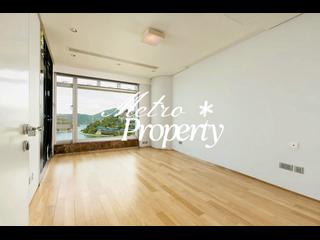 Repulse Bay - The Lily 08