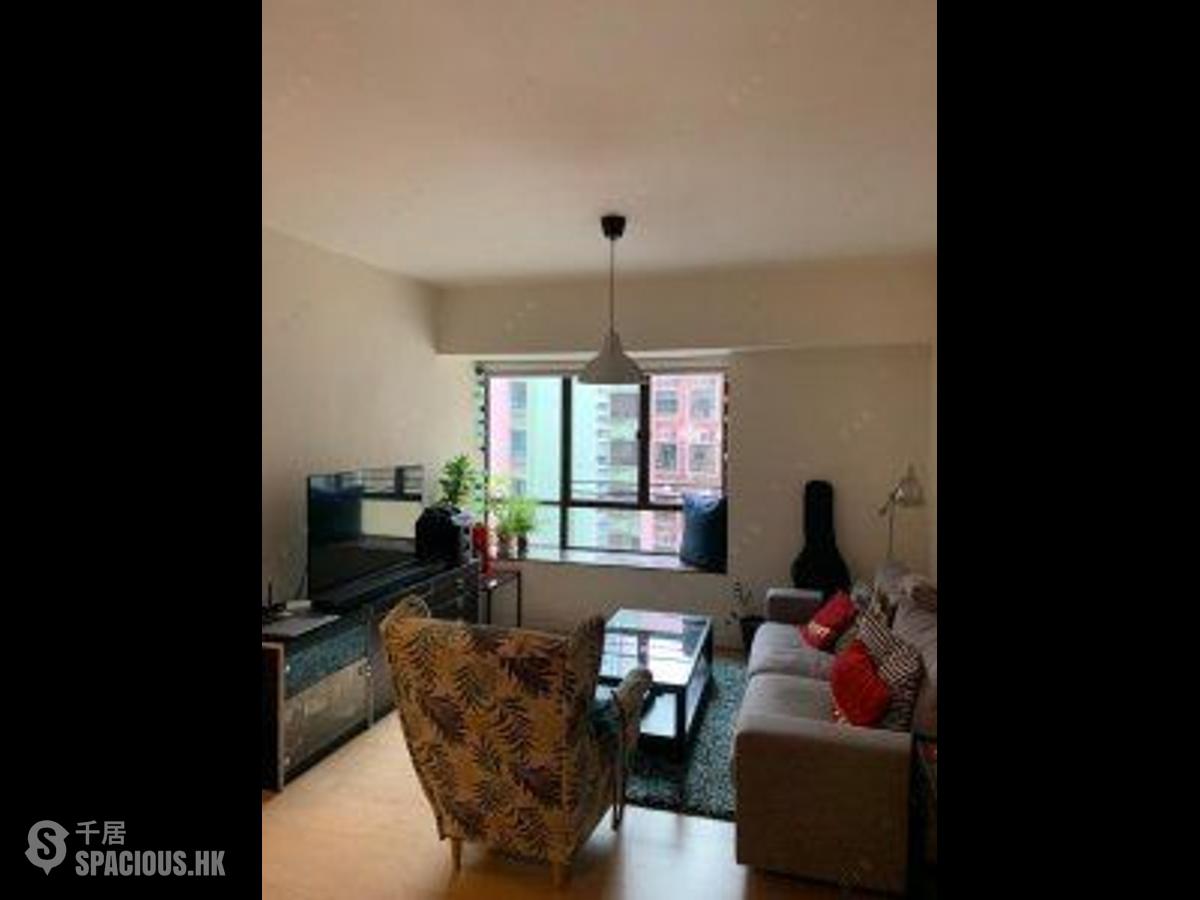 Mid Levels Central - Excelsior Court 01