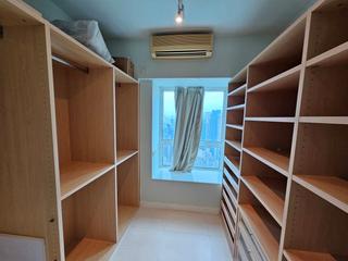 Wan Chai - Royal Court 12