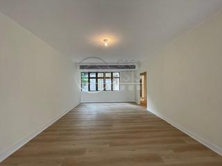 Mid Levels Central - Grenville House 03