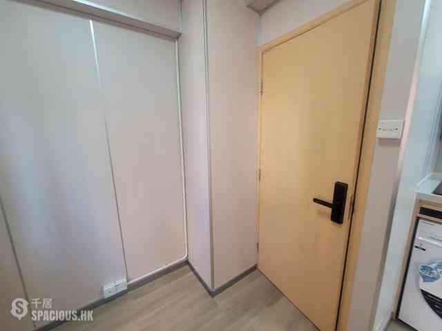 North Point - Yen Dack Building 04