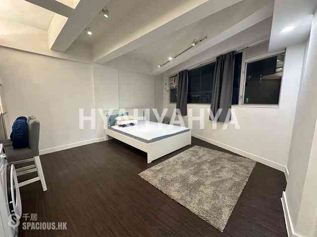 Central - 68 Hollywood Road 01