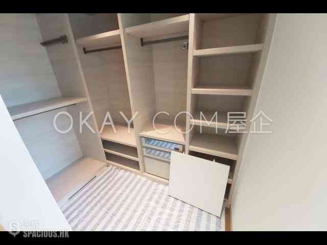 Mid Levels Central - 3, MacDonnell Road 08