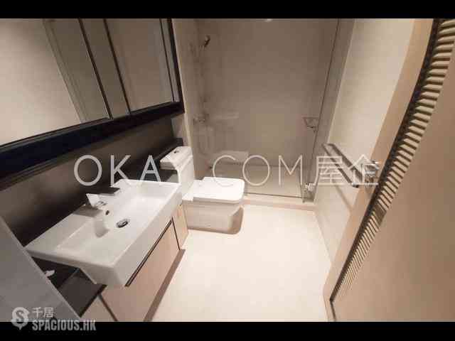 Mid Levels Central - 3, MacDonnell Road 09