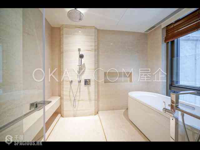 Mid Levels Central - 3, MacDonnell Road 07