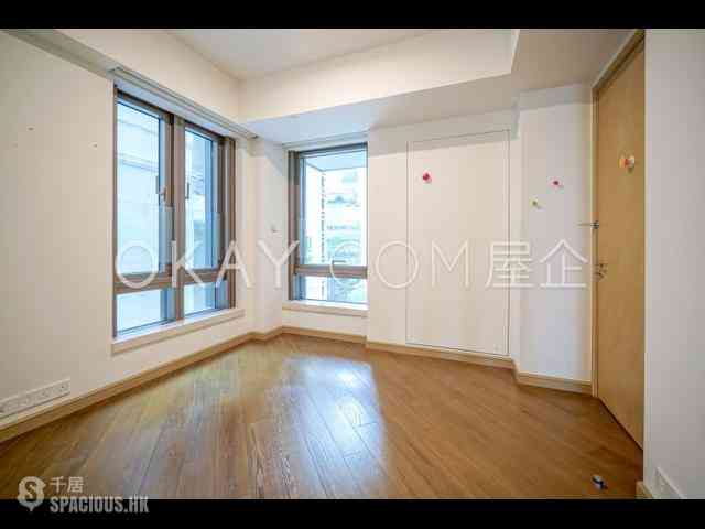 Mid Levels Central - 3, MacDonnell Road 09