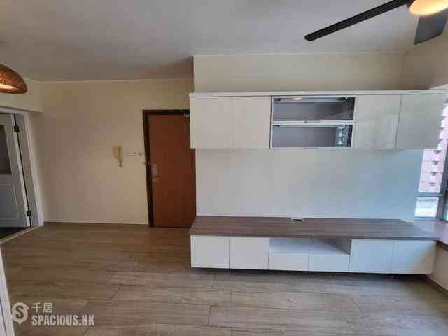Sai Ying Pun - Ying Wa Court 04