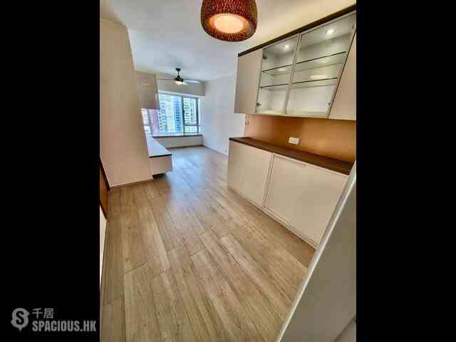 Sai Ying Pun - Ying Wa Court 06