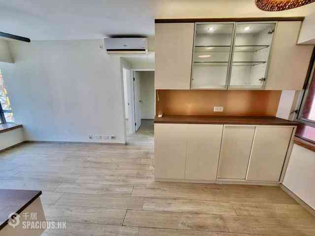 Sai Ying Pun - Ying Wa Court 07