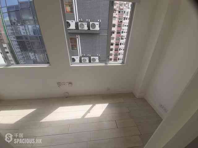 Sai Ying Pun - Wing Cheung Building 02