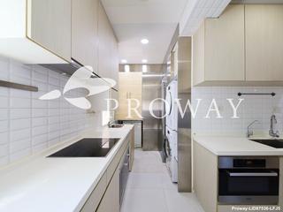 Wan Chai - Wing Way Court 09