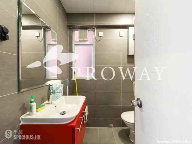 Kennedy Town - Serene Court 11