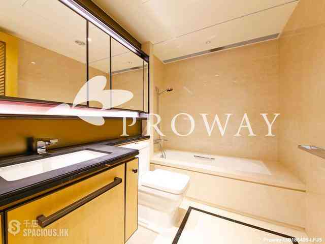 Mid Levels Central - 3, MacDonnell Road 10