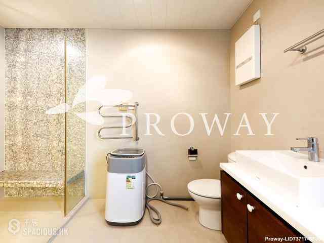 West Kowloon - Sorrento 07