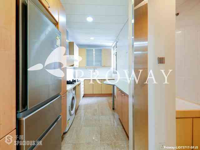 West Kowloon - Sorrento 12