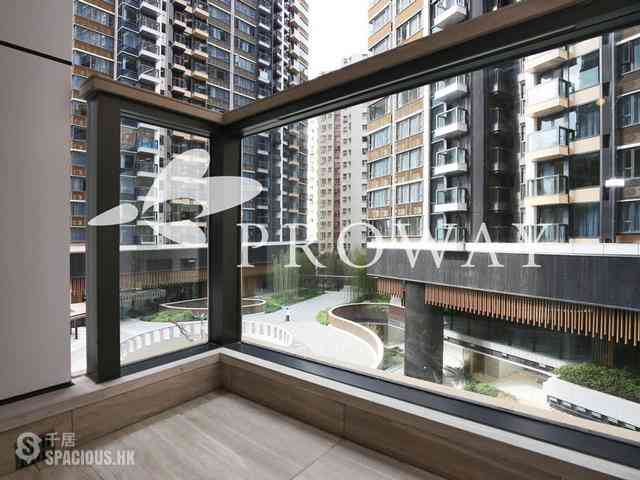 North Point - Fleur Pavilia 03