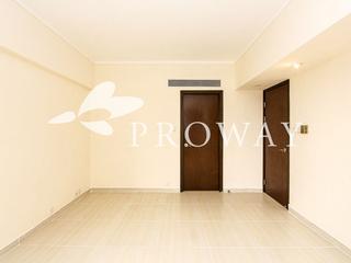 Wan Chai - Convention Plaza Apartments 05