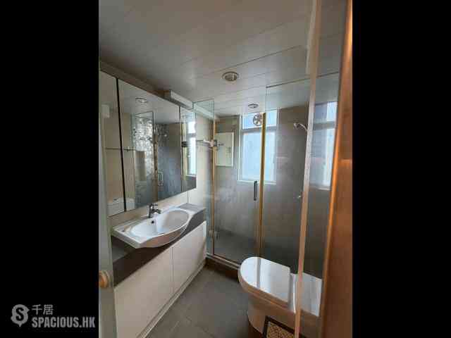 Mid Levels Central - Jadestone Court 04