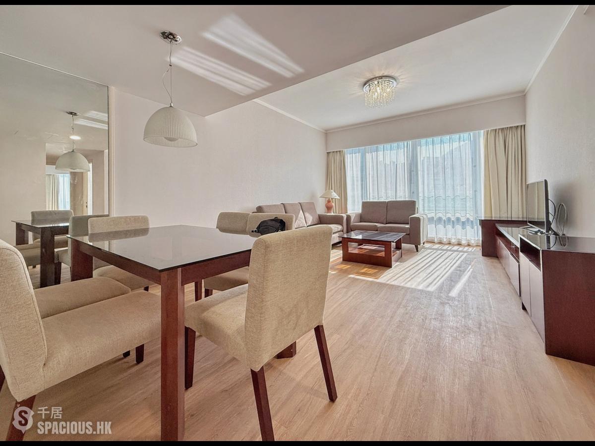 Wan Chai - Convention Plaza Apartments 01