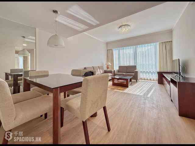 Wan Chai - Convention Plaza Apartments 01