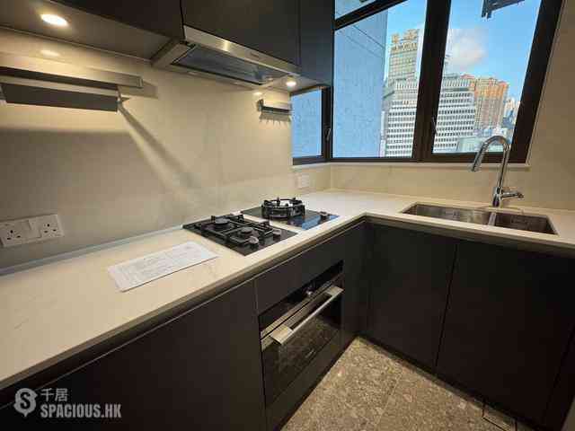 Wan Chai - One Wood Road 06