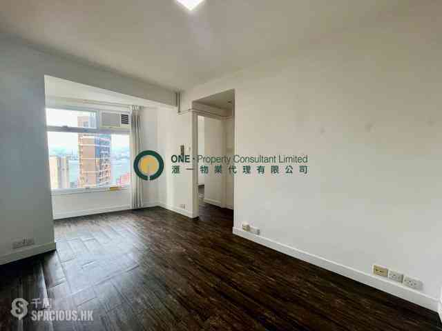 Sai Ying Pun - Kam Fung Mansion 03