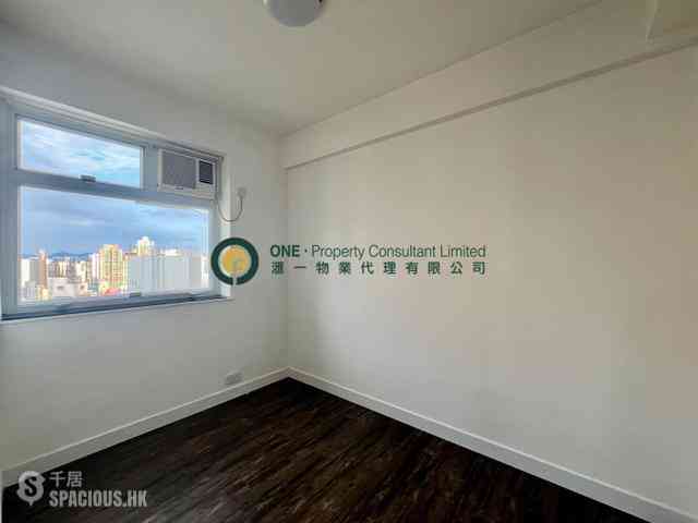 Sai Ying Pun - Kam Fung Mansion 08