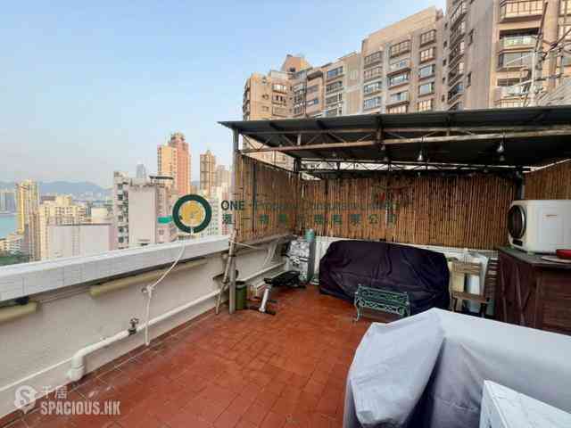 Sai Ying Pun - Kam Fung Mansion 10