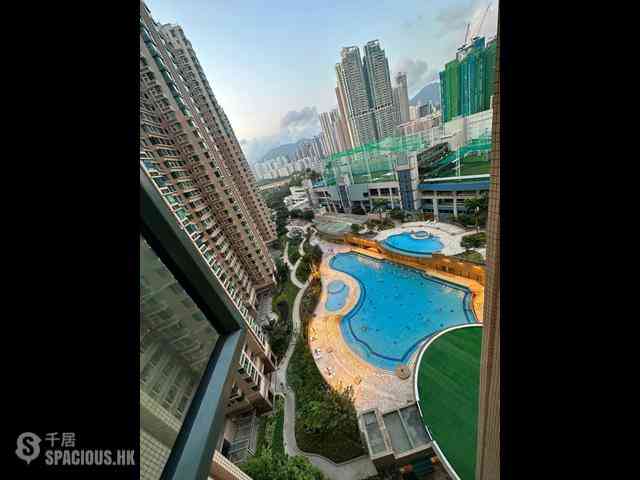 Tai Kok Tsui - Island Harbourview 01